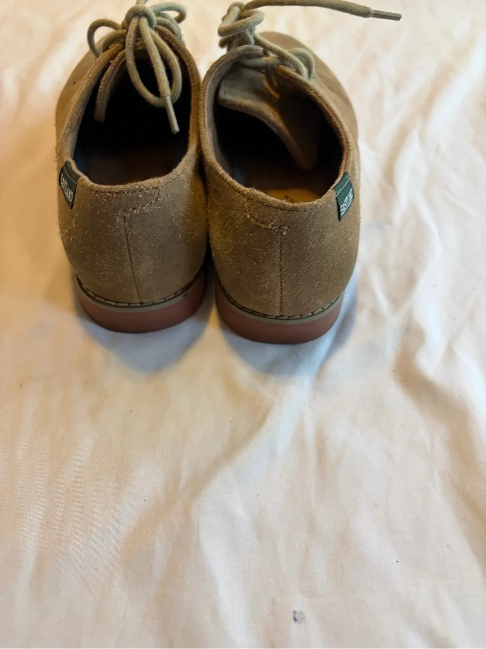Eastland buckport tan